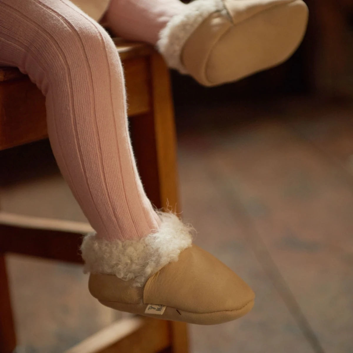Nature Baby Lambskin Booties - Cream