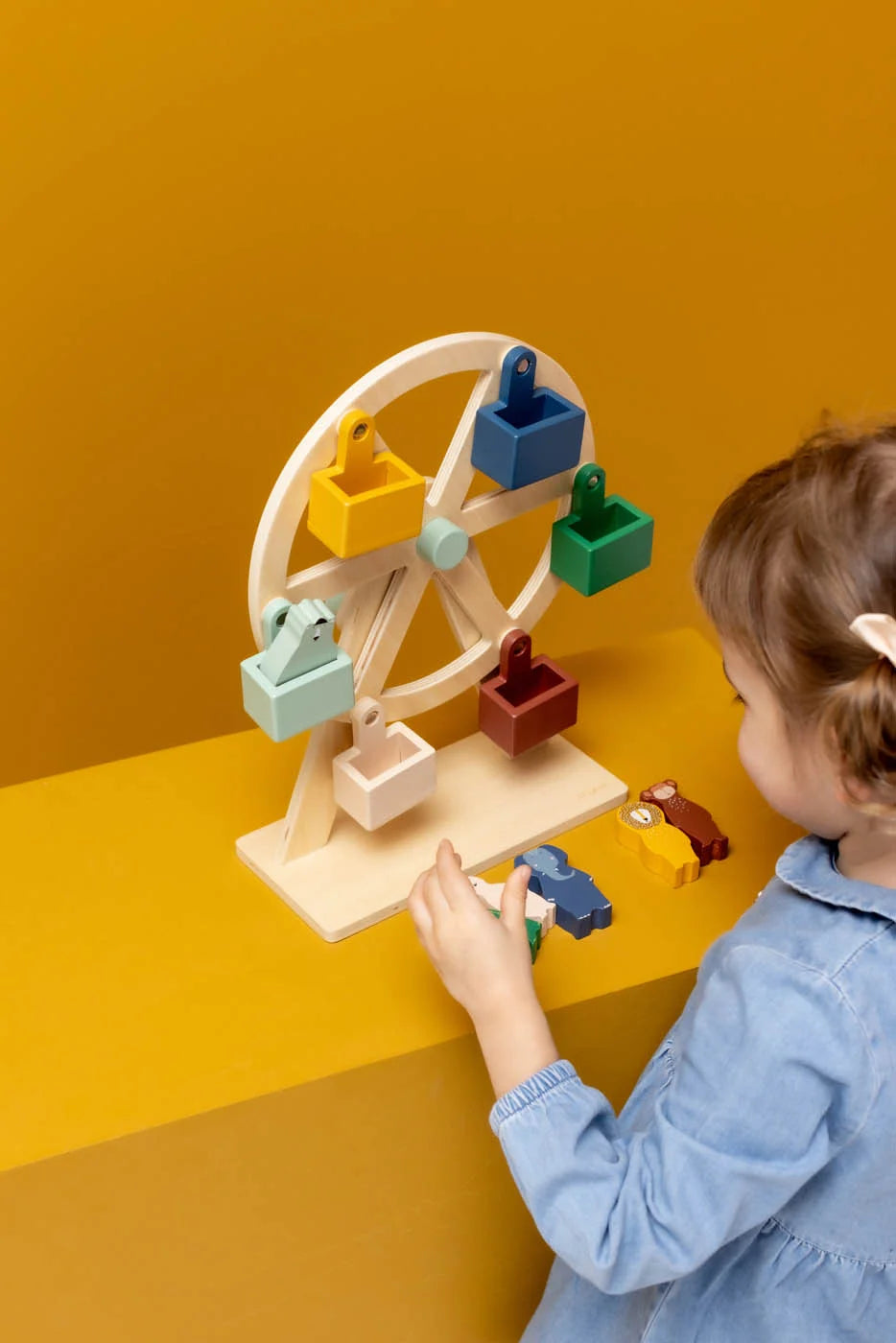 Trixie Wooden Ferris Wheel