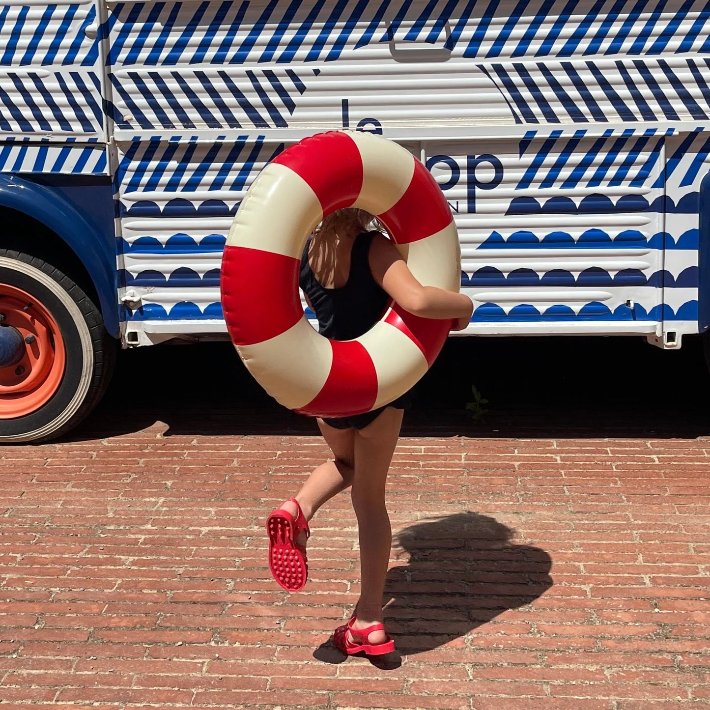 Petites Pommes Swim Ring Signal