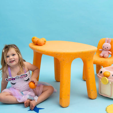 Cowrie & Conch Orange Fizz Confetti Table